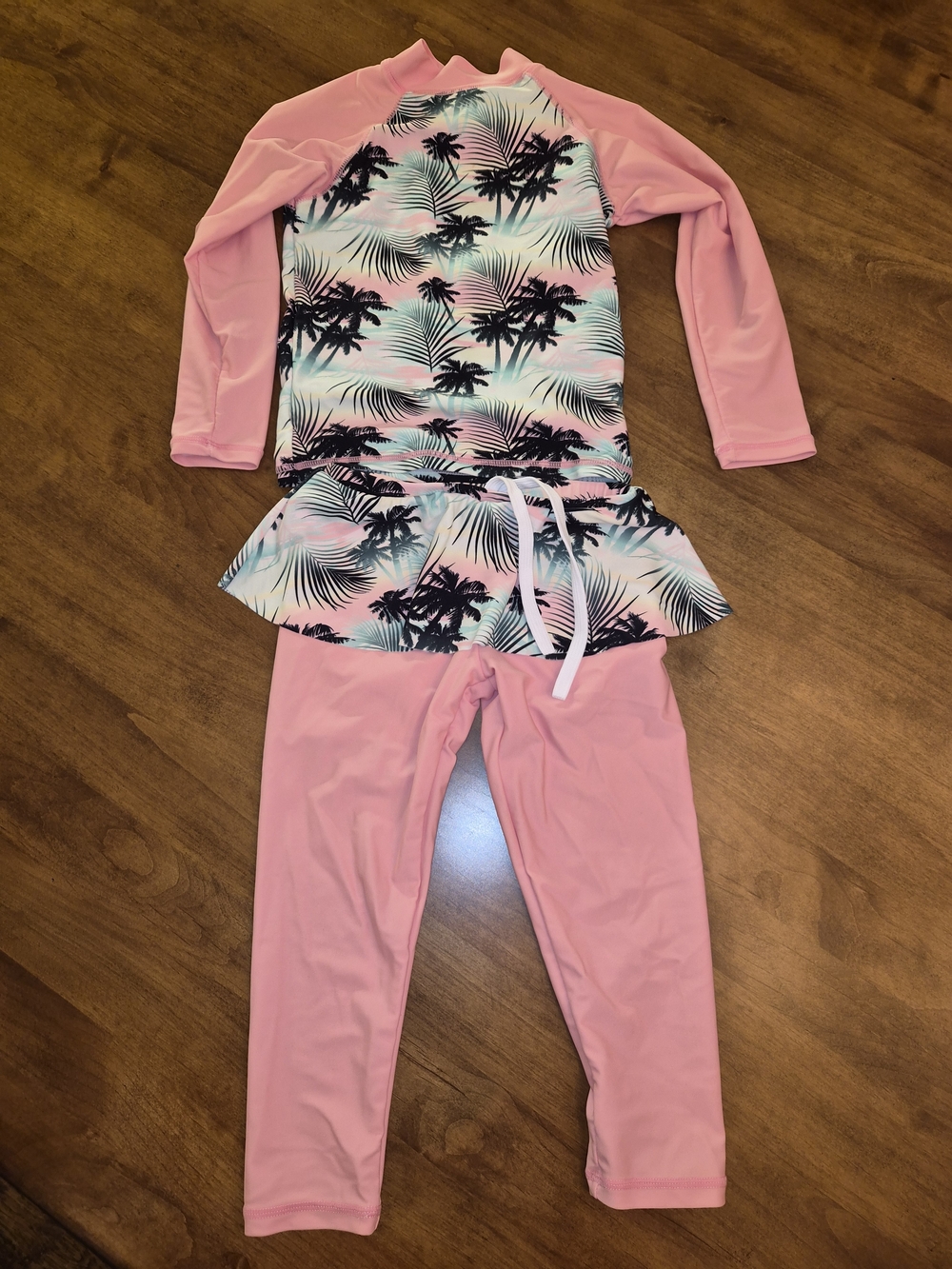 Girls' Coral Tropical Palm Long-Sleeve Rashguard 2 piece Swimsuit Set Sz 4/ 4T